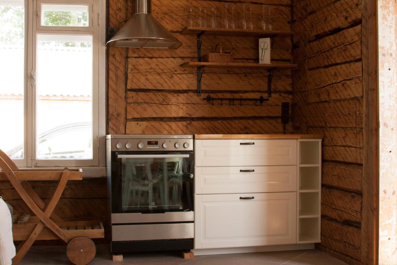 Pihtla Village Apartment Екстер'єр фото